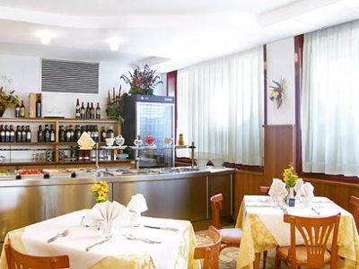 Nelson Hotel 3*